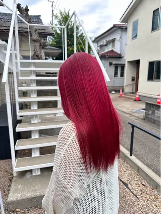 カラー 色味を楽しむハイ トーンカラーもえのヘアスタイル