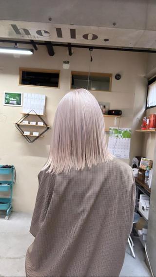 カラー デザインカラー／ 梶本 乃梨叶のヘアスタイル