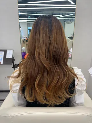 ロング 梶 久菜乃のヘアスタイル