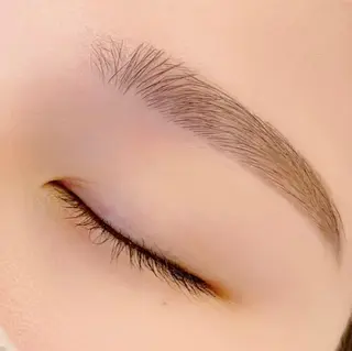 アイブロウ LELEGANCE eyelashの眉毛・アイブロウイメージ