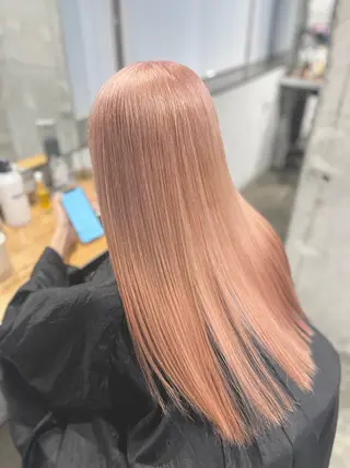 ロング カラー ハイトーンカラー 🦄レイヤーカットのヘアスタイル