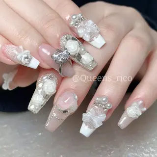 ネイル Queens 榊 まおのネイルデザイン