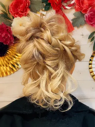 ヘアアレンジ ヘアメイク エンカレッジのヘアスタイル