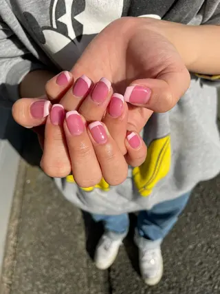 ネイル LAVISH 大和店 🤱子連れ大歓迎のネイルデザイン