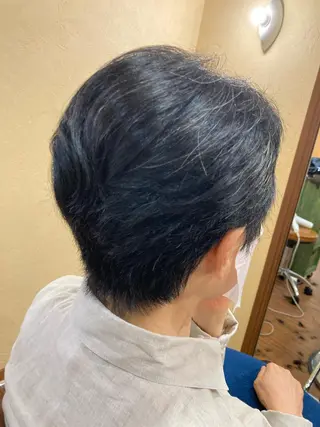 ショート R's hair 大道瞳のヘアスタイル