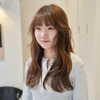 ロング レイヤー/ベージュ‎ / tomoe🧸のヘアスタイル