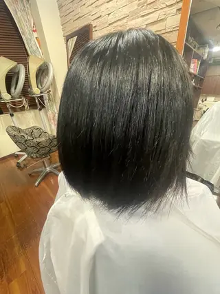 ショート カラー 浅岡 昭汰のヘアスタイル