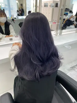 セミロング カラー センターパート特化 井上健太のヘアスタイル