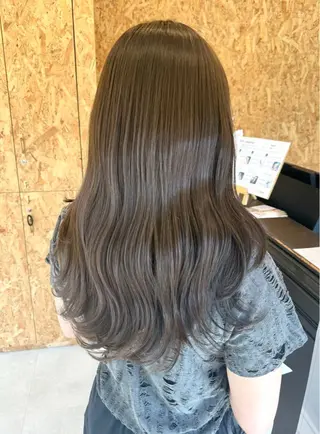 カラー モデル募集中🐜🌟 大橋心來のヘアスタイル