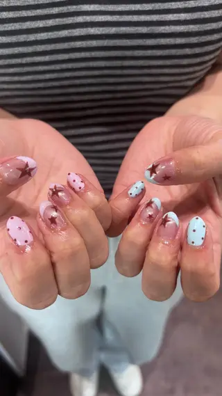 ネイル color.nail 🫧ionaのネイルデザイン