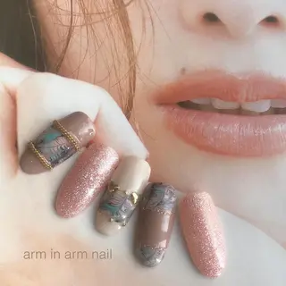ネイル arm in arm ︎✿Yamamotoのマツエク・マツパデザイン