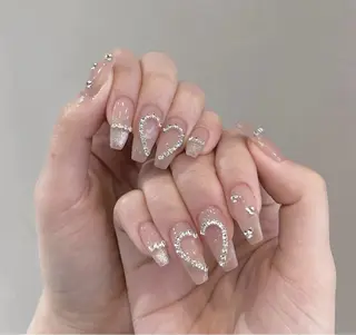 ネイル AUREA Nail 心斎橋店のネイルデザイン