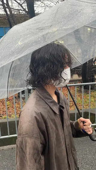 ミディアム パーマ メンズ メンズパーマのプロ 川野翔太のヘアスタイル