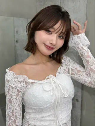 ミディアム ヘアアレンジ 🌻夏の透明感カラー 🩵韓国レイヤー櫻井のヘアスタイル