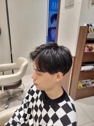 メンズ メンズパーマ 渡辺将功のヘアスタイル
