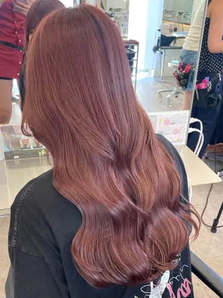 ロング カラー 原宿🩵 ブリーチカラー優海のヘアスタイル