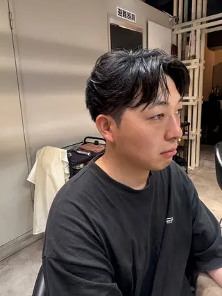 ミディアム パーマ メンズ 似合う髪型見つけます AYAKAのヘアスタイル