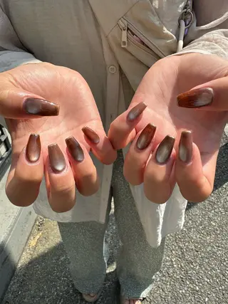 ネイル LAVISH 大和店 emi・:*+のネイルデザイン