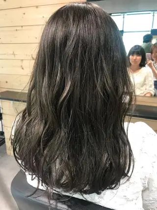 ミディアム カラー 透明感カラー/ レイヤー　YUKAのヘアスタイル