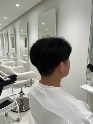 メンズ ✨フェザーパーマ✨ スパイキー✨星野拓磨のヘアスタイル