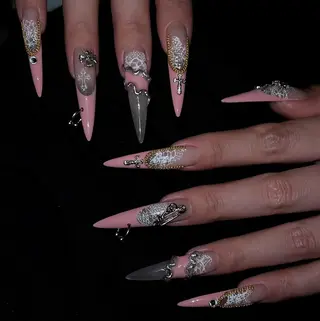ネイル 🍑 momo_nailのネイルデザイン