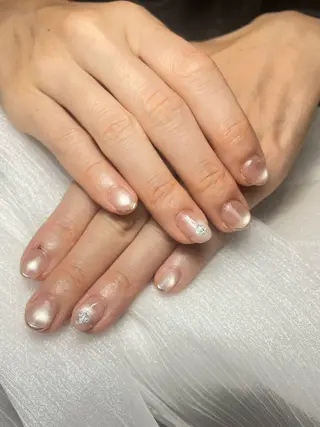 ネイル 岩佐 リサのネイルデザイン