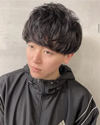 ショート パーマ 加藤 祐莉奈のヘアスタイル