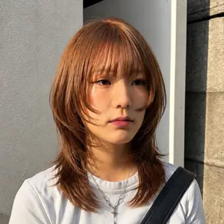 ミディアム カラー 🌺盛れるベージュ/ レイヤー🌺リオのヘアスタイル