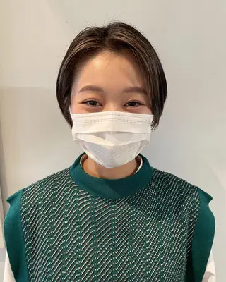 ショート カラー ｔｏ ｋｉのヘアスタイル