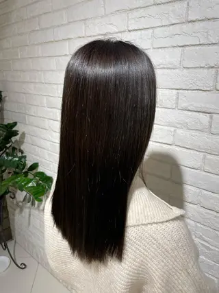 セミロング カラー 小野寺 もものヘアスタイル