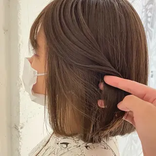 ミディアム カラー 艶くすみカラー /縮毛/川添桃花のヘアスタイル