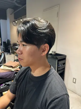 ミディアム パーマ メンズ 似合う髪型見つけます AYAKAのヘアスタイル