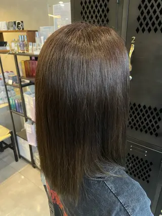 ミディアム カラー 能勢 花恋のヘアスタイル
