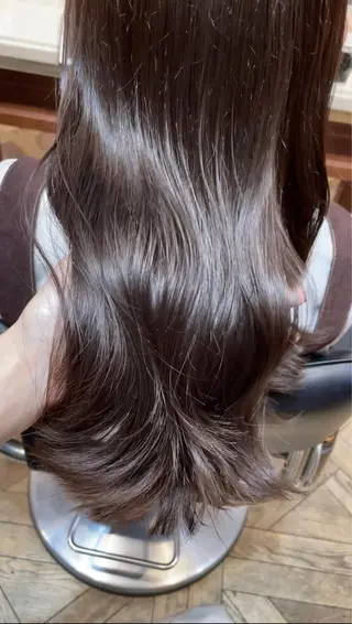 ロング カラー ご新規様限定 透明感カラーKANAのヘアスタイル