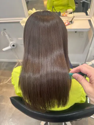 ミディアム ウィステリア アネックスのヘアスタイル