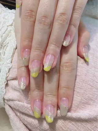 ネイル ビジューバイアクイユ ネイルズ　東中野店のネイルデザイン