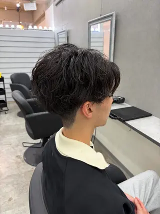 ショート パーマ メンズ ダブルカラー メンズパーマ大成のヘアスタイル