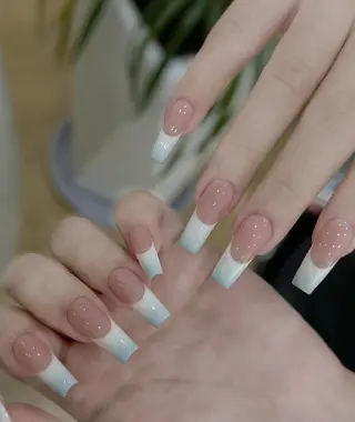 ネイル UM Nail Salonのネイルデザイン