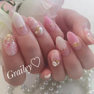 ネイル Grailey nail salonのネイルデザイン