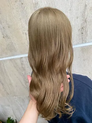 カラー 韓国系レイヤー特化 hiroのヘアスタイル