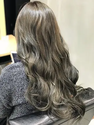 ロング カラー 田中 光のヘアスタイル