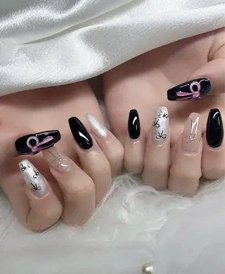 ネイル YOLO NAILのネイルデザイン