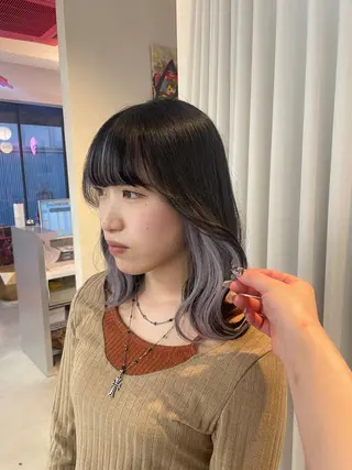 カラー Mii. 内田萌々のヘアスタイル