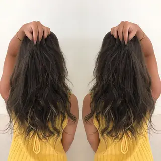 ロング カラー Oopsレイヤー 加藤澄都のヘアスタイル