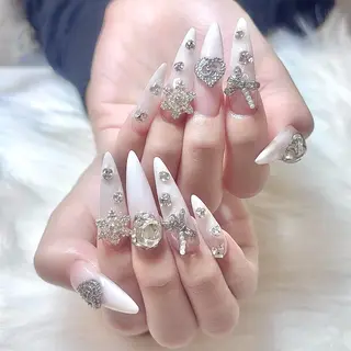 ネイル 🎀kira 長さだし💗モチ最高のネイルデザイン