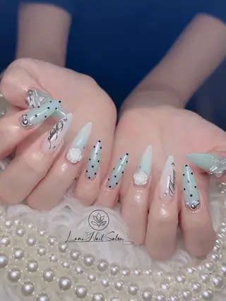 ネイル Lumi Shinokuboのネイルデザイン