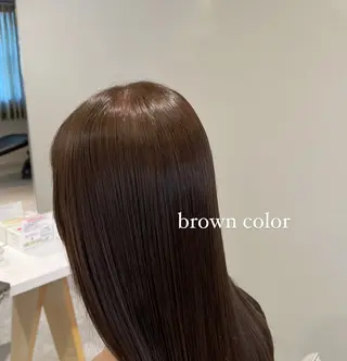 セミロング カラー ひがし はるなのヘアスタイル