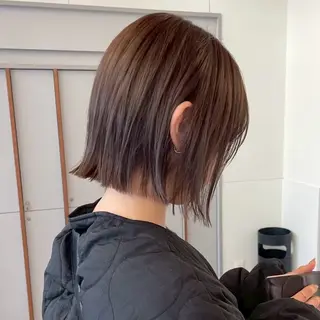 ショート ミント/ベージュ/ ダブルカラーRIOのヘアスタイル