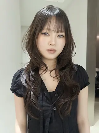 セミロング バロック 公式アカウントのヘアスタイル
