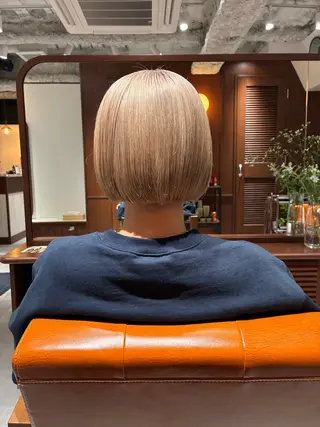 ショート カラー ヘアアレンジ 💟Opus // Mizuki🐕のヘアスタイル